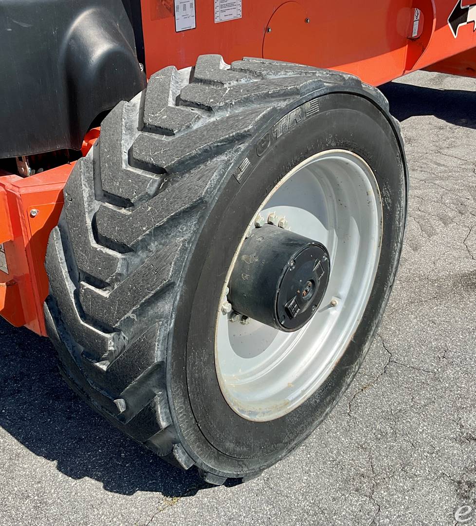 2021 JLG 1250AJP