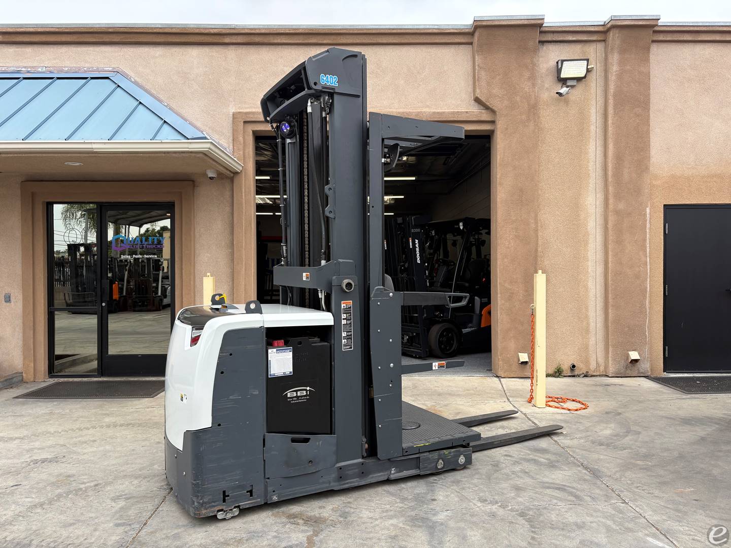 2018 Mitsubishi EOP15N3
