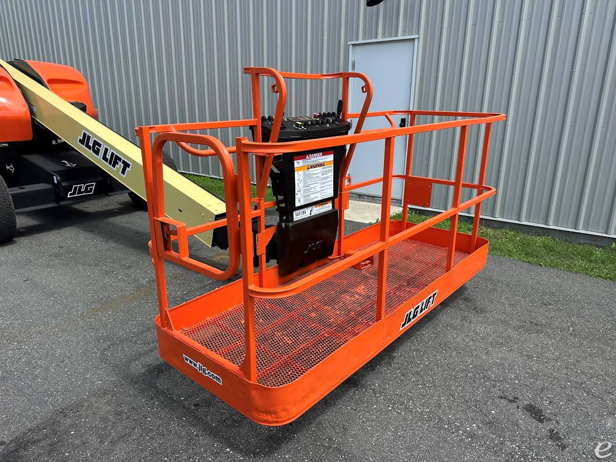 2007 JLG 400S