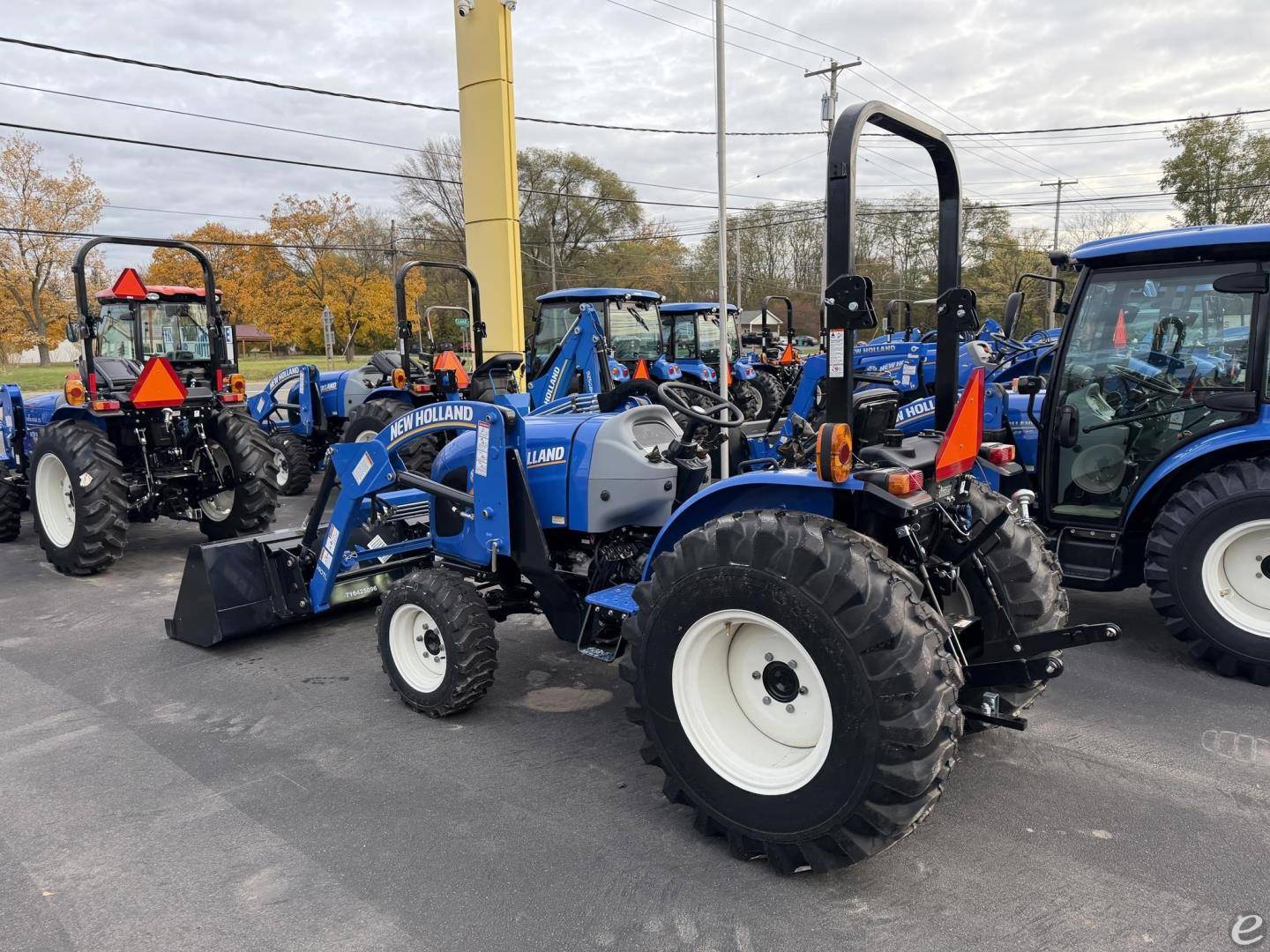 2025 New Holland WORKMASTER 40