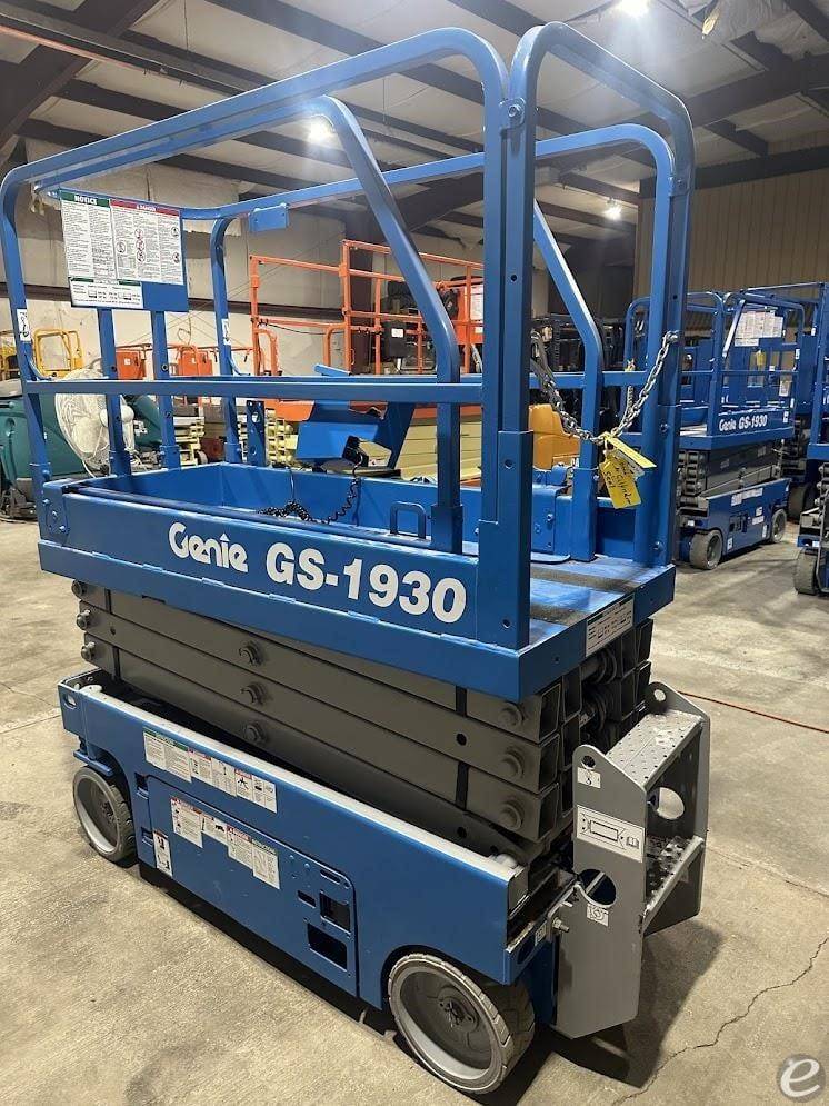 2014 Genie GS1930