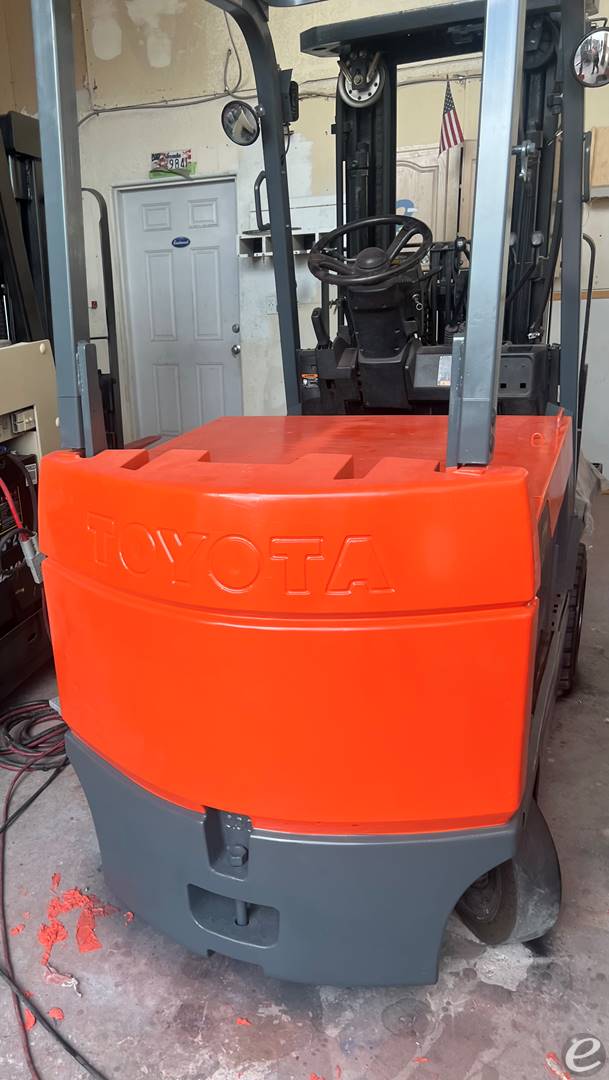 2008 Toyota 7FBCU30 Electric Forklift - 123Forklift