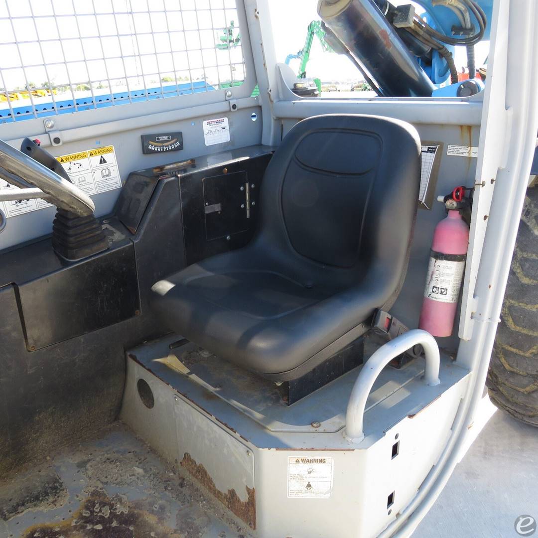 2013 Genie GTH-844