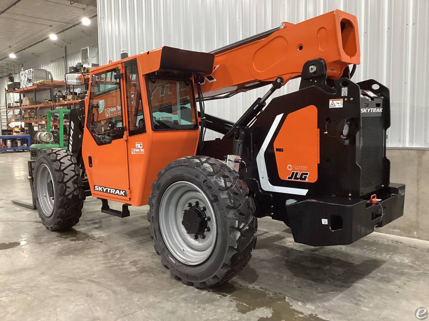 2025 Skytrak 8042