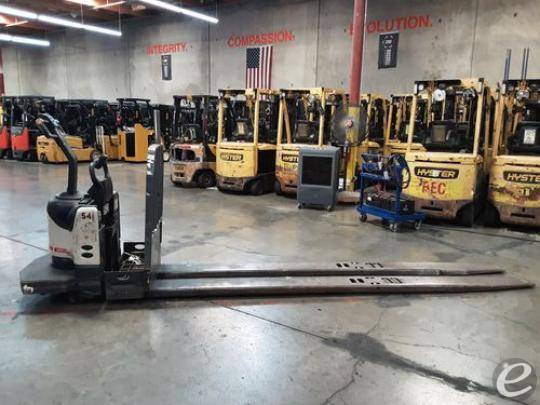 2008 Crown PE4500-80 Electric Forkl...