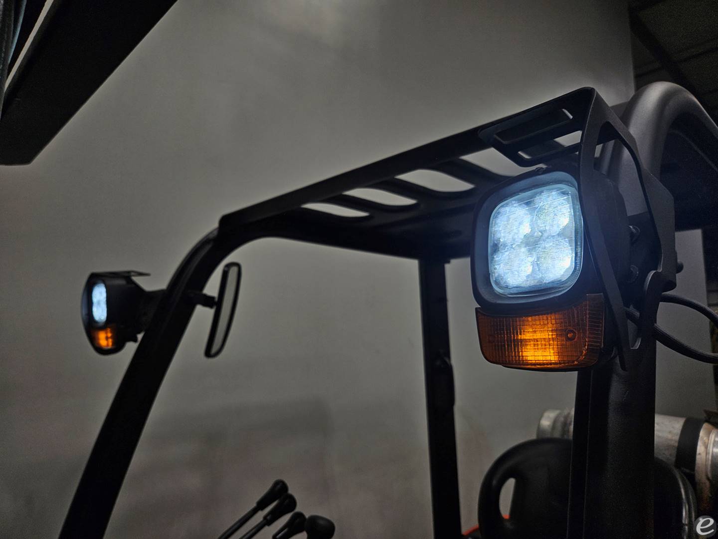 2020 Viper Lift Trucks FY25
