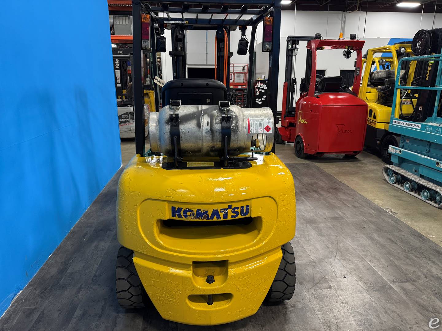 2005 Komatsu FG25T-14
