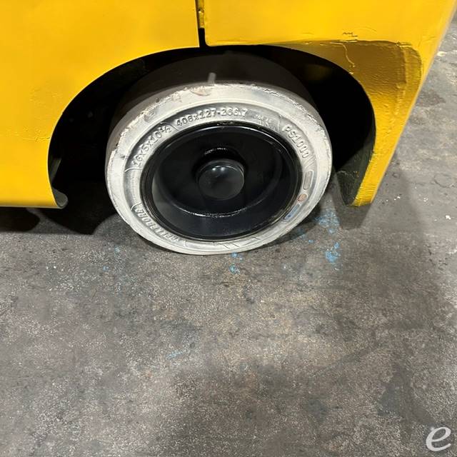 2023 Yale GLC050LX