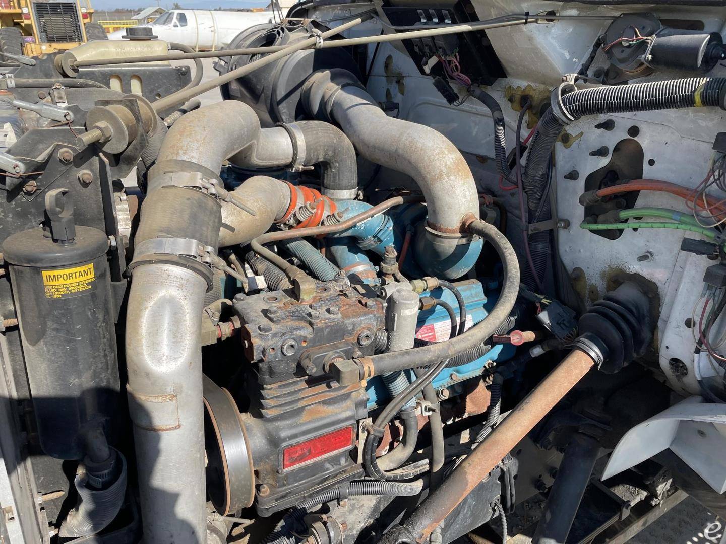 2001 International 4700