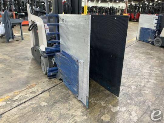 2024 Rightline LC25H-07-AP-3B