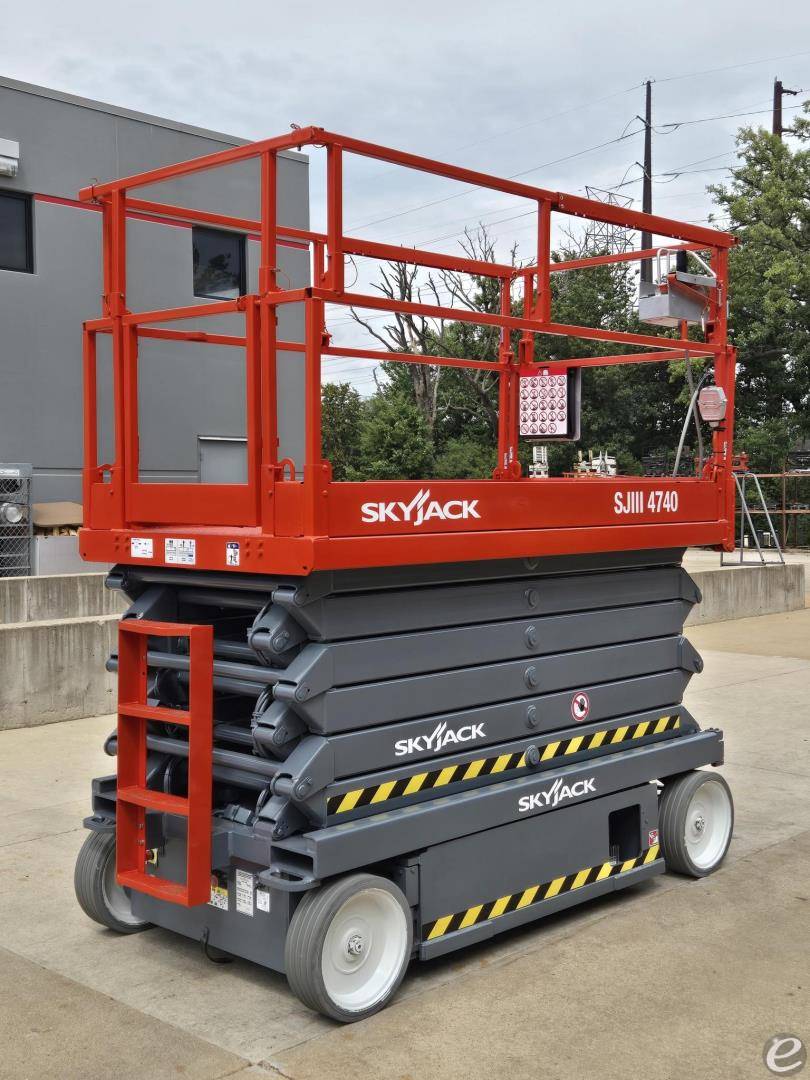 2017 Skyjack SJIII4740