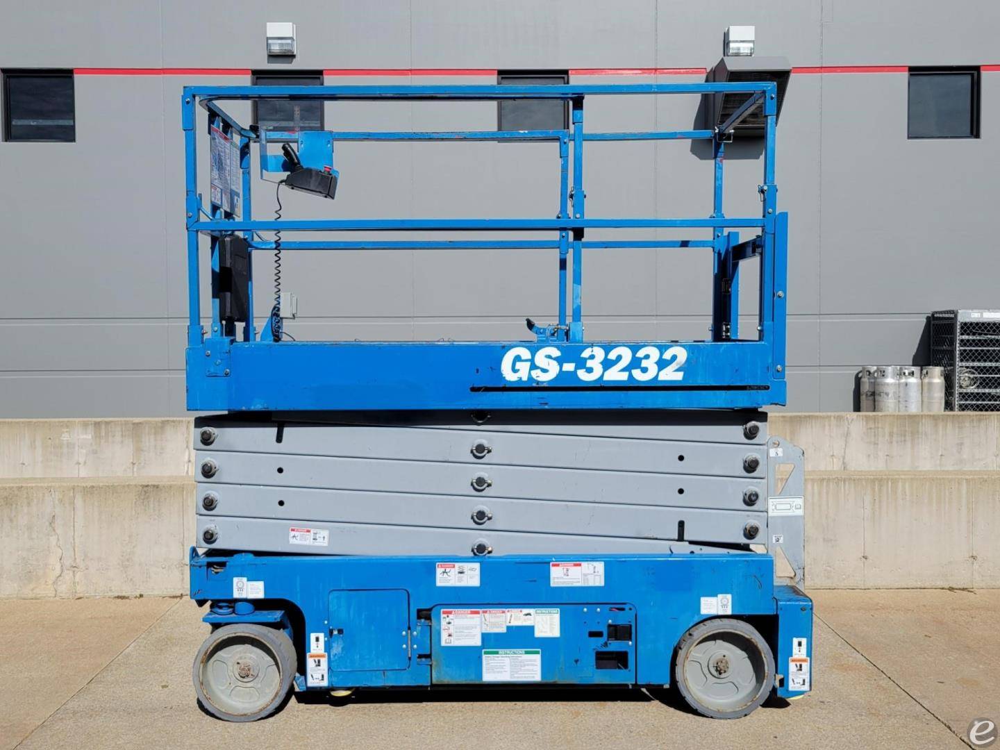 2015 Genie GS3232 Electric Scissor ...