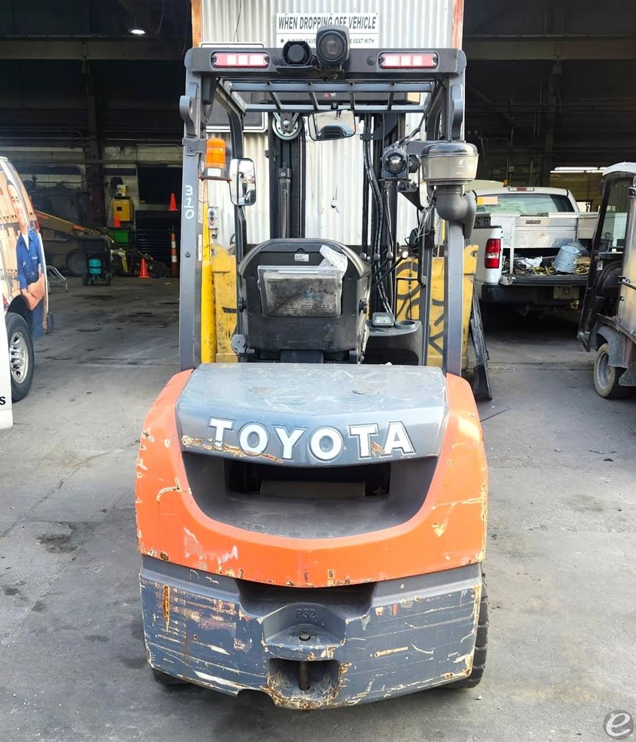 2019 Toyota 8FDU32