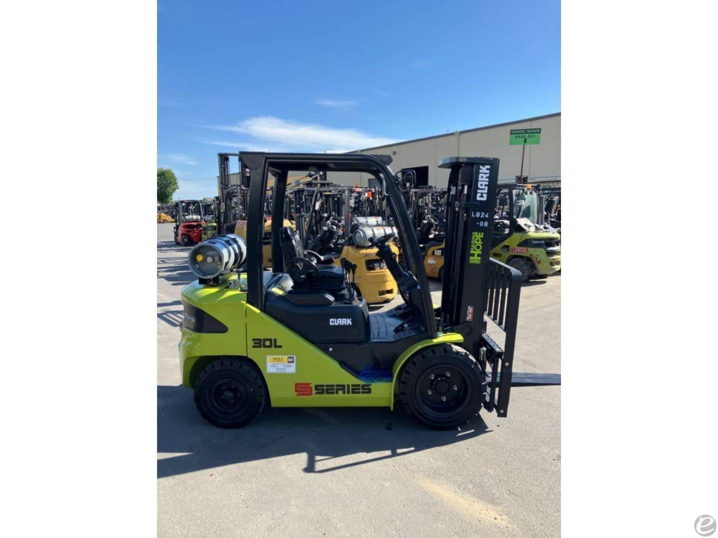 2024 Clark S30L