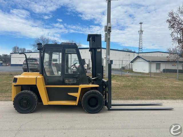2006 Cat DP70