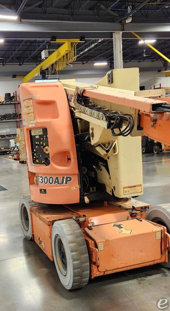 2006 JLG E300AJP