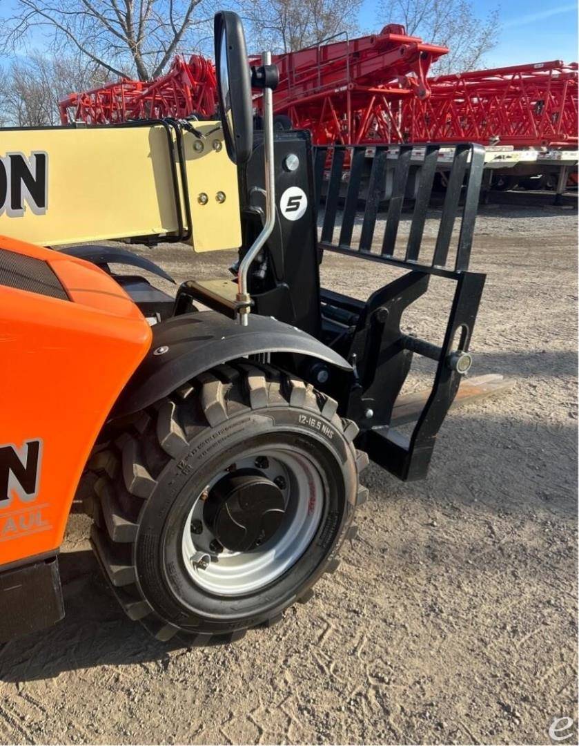 2023 JLG G5-18A