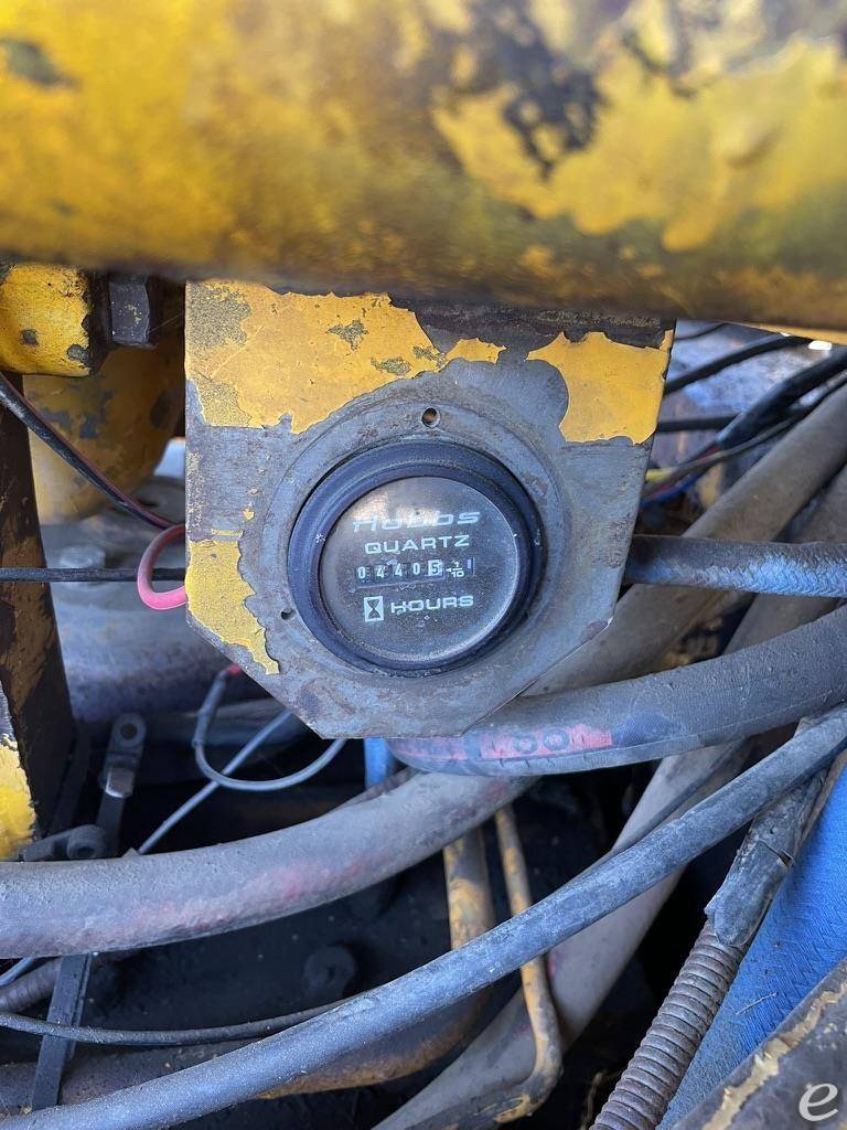 John Deere 570A