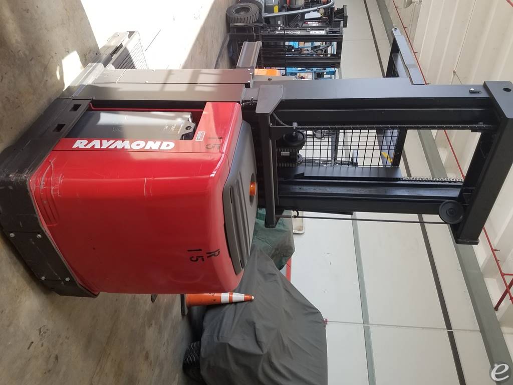 2012 Raymond 520-OPC30TT