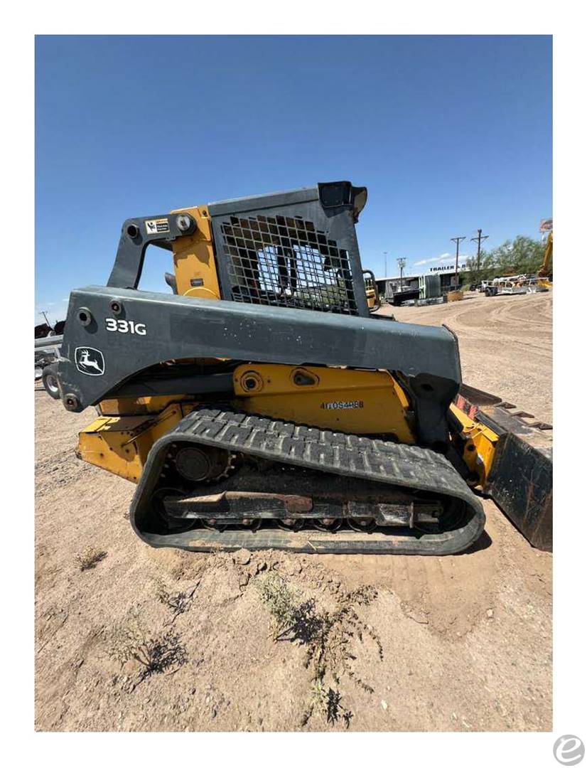 2018 John Deere 331G