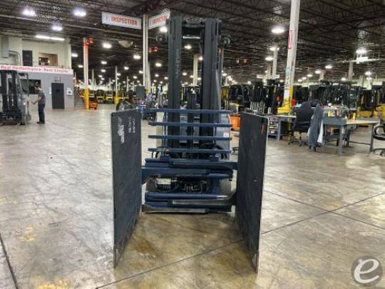 2023 Crown RC5735-35