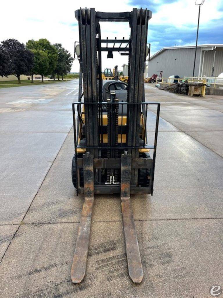 2012 Cat 2C6000
