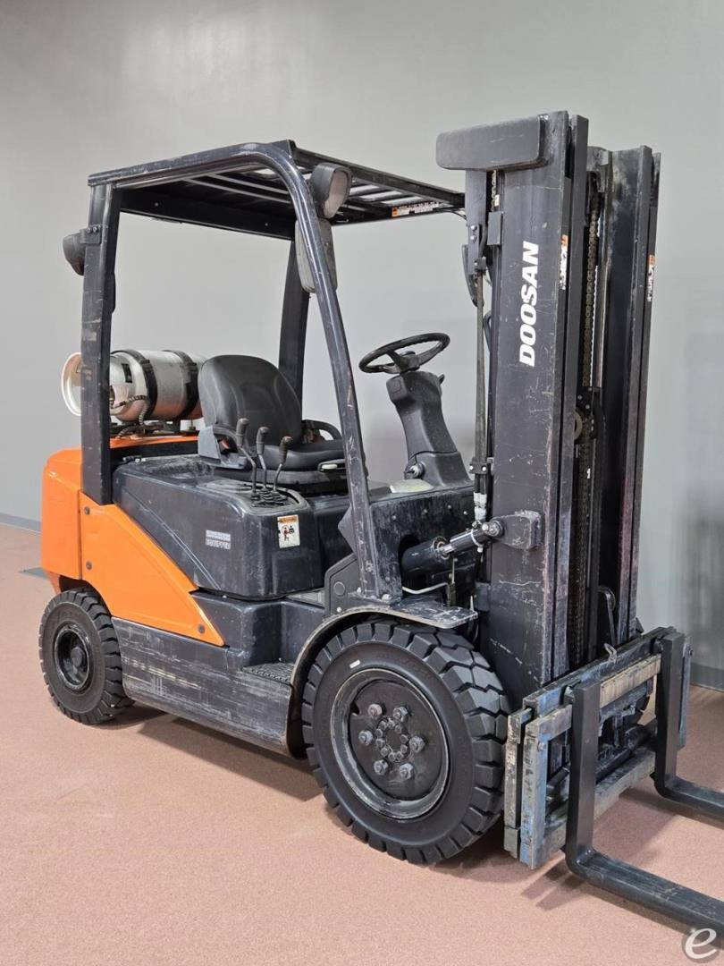 2018 Doosan G25N-7 LP Gas Forklift - 123Forklift