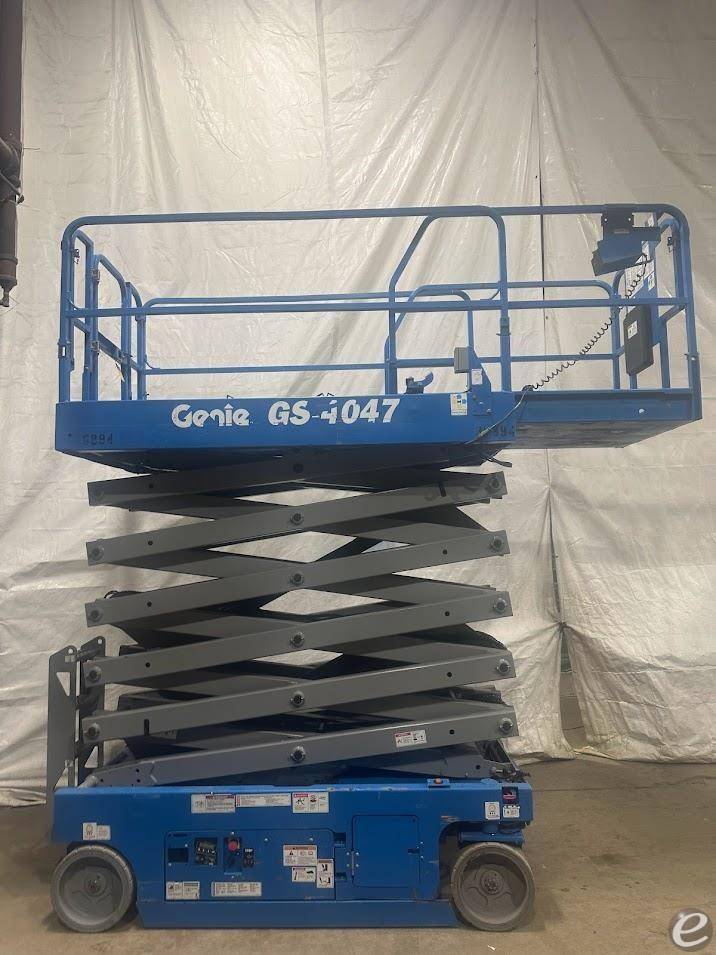 2016 Genie GS4047 Electric Scissor Lift - 123Forklift