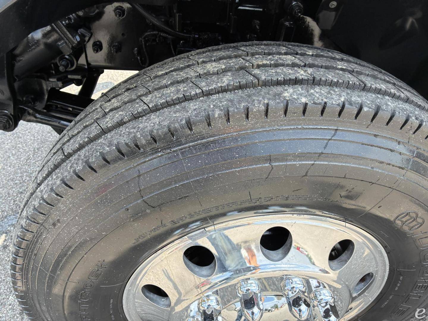 2019 Ford F750 XLT SD