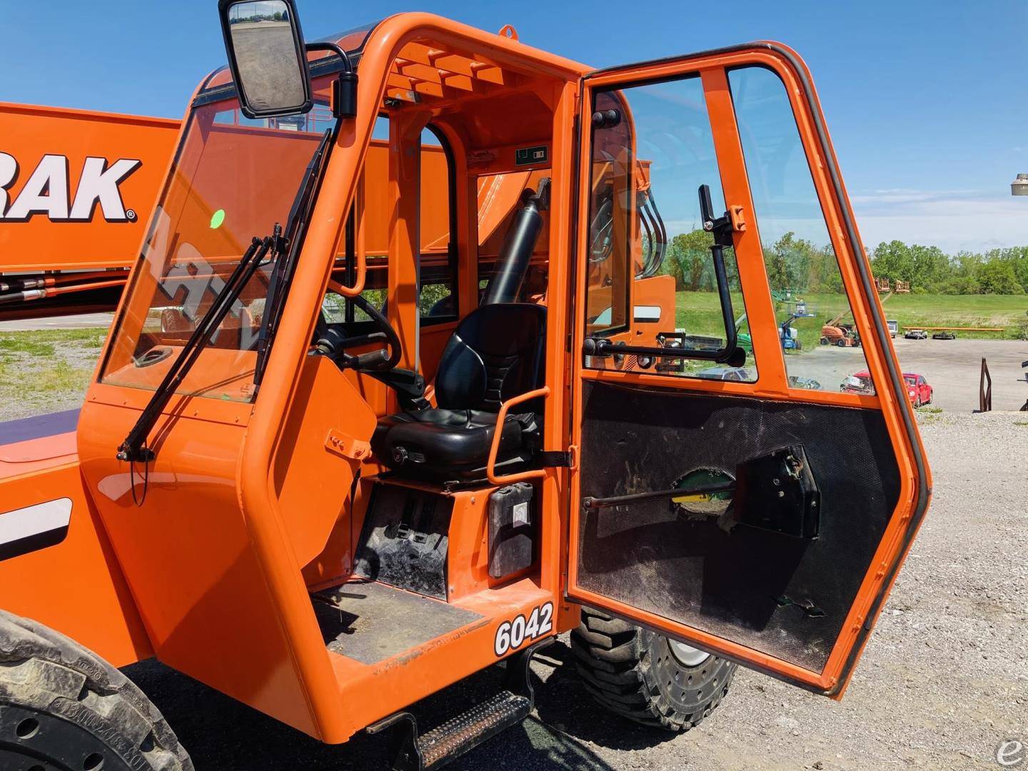 2012 Skytrak 6042
