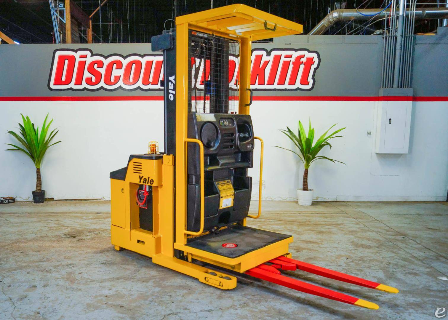 2012 Yale OS030ECN Electric Order Picker - 123Forklift