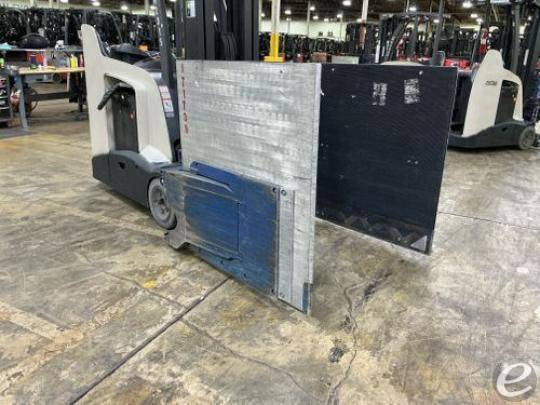 2021 Rightline LC35H-10-AP-3AC