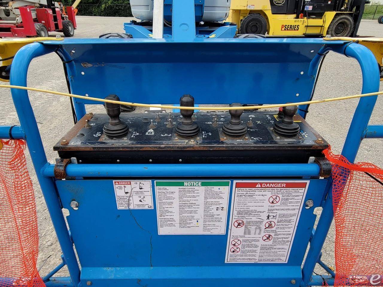 2015 Genie ZX135/70