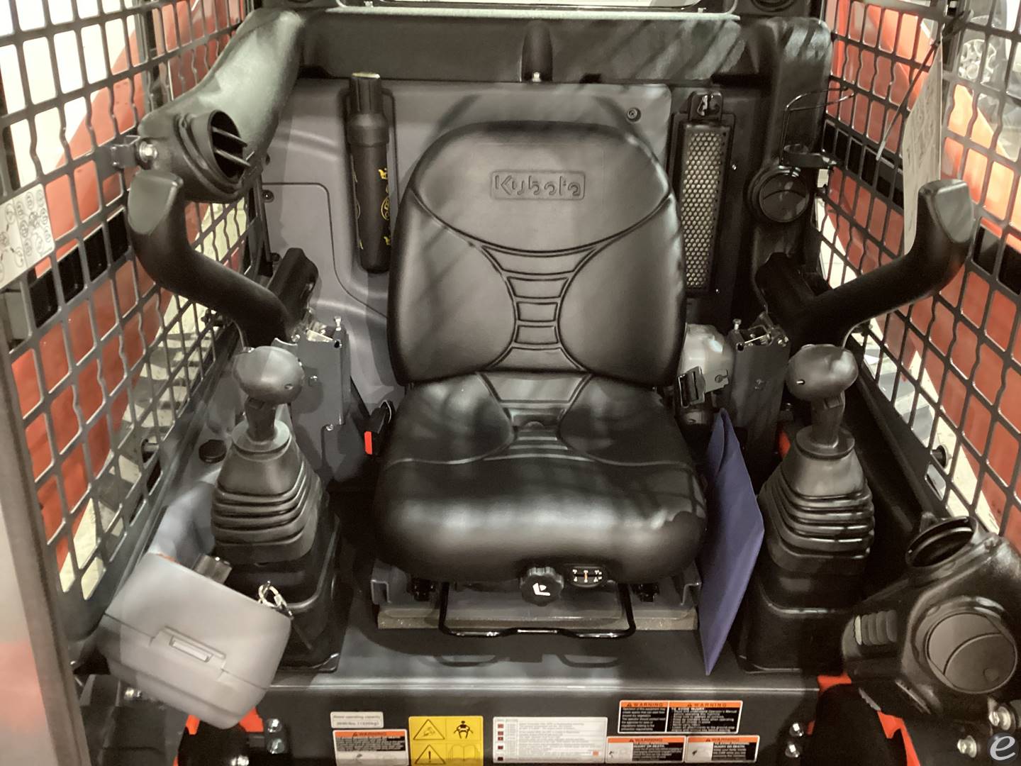2026 Kubota SSV75PHFRC