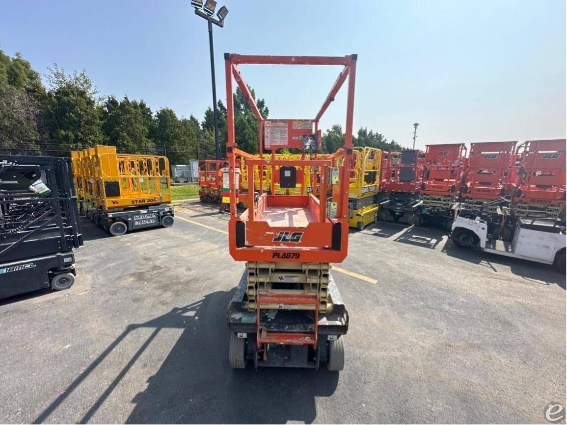 2021 JLG R1932i