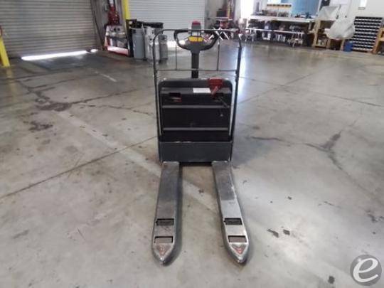 2018 Unicarriers WLXT2W7S22V Electric Forklift - 123Forklift