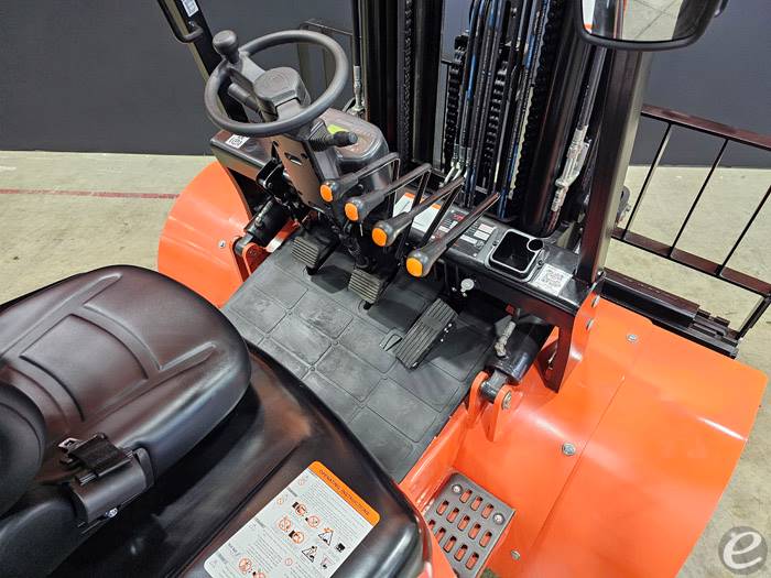 2026 Viper Lift Trucks FD45