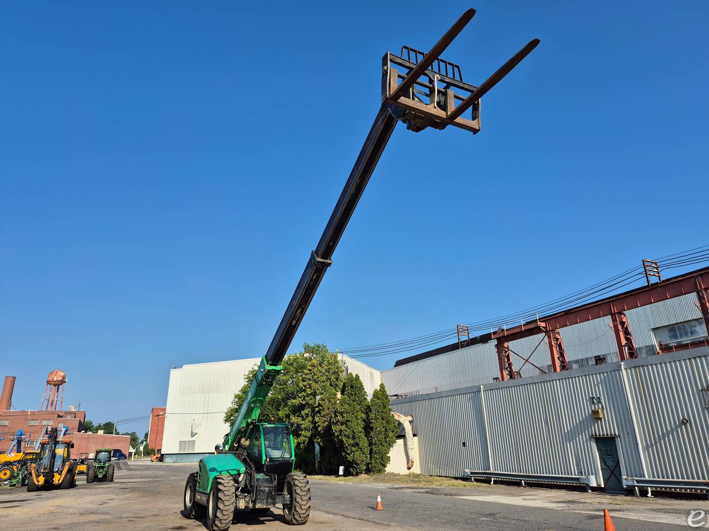 2017 JLG 1644