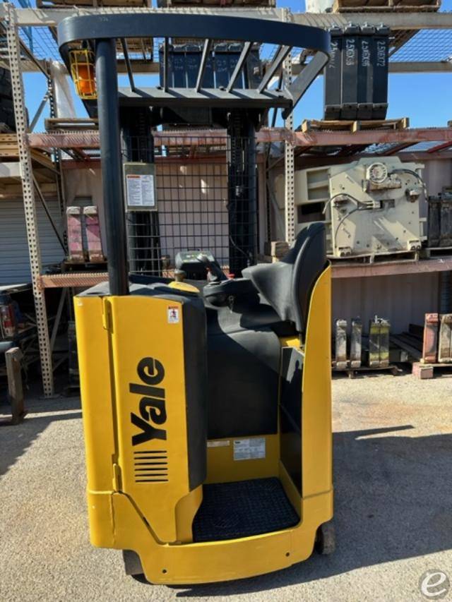 2008 Yale NR040DA Electric Reach Truck - 123Forklift