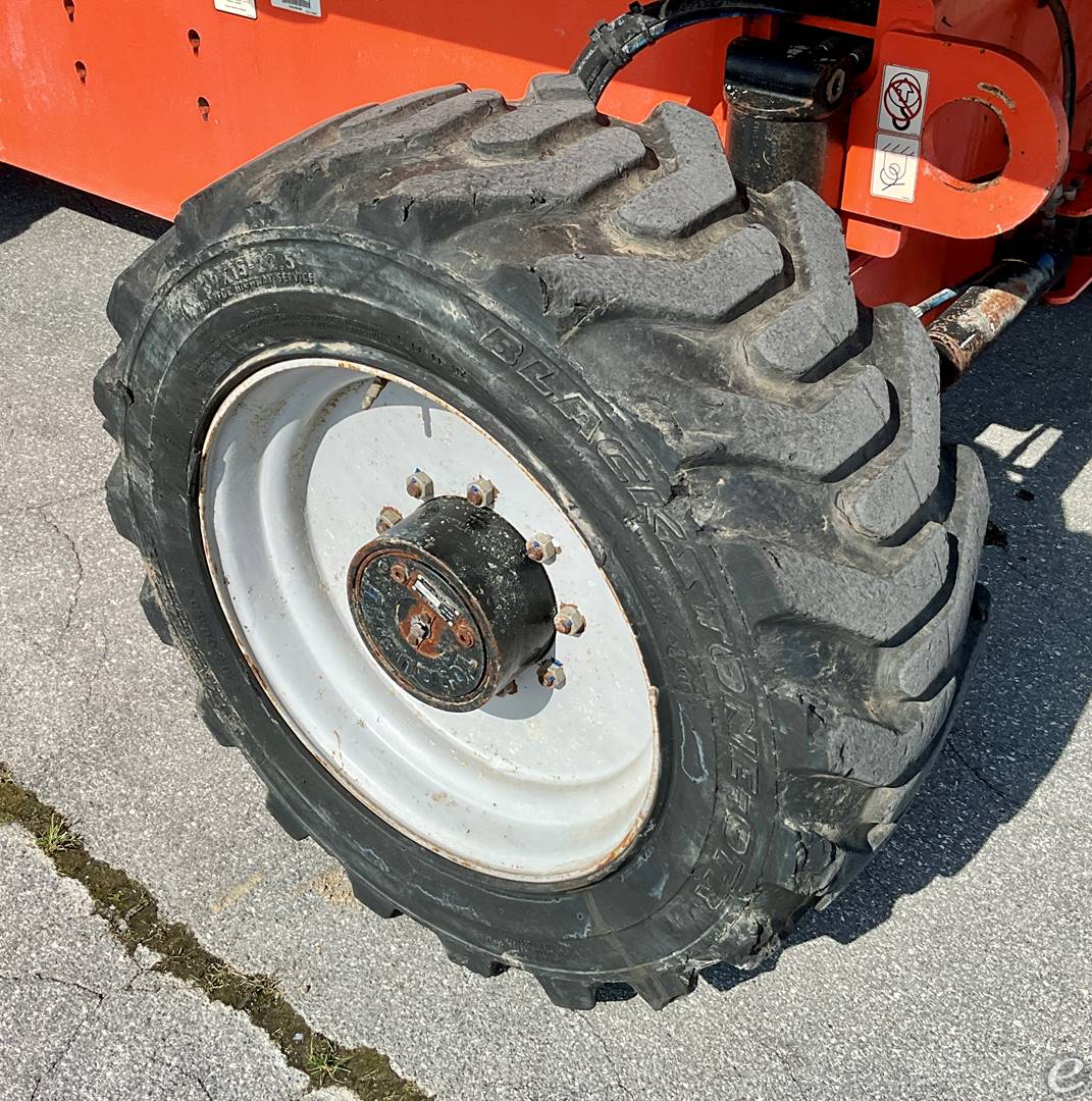 2016 JLG 600S