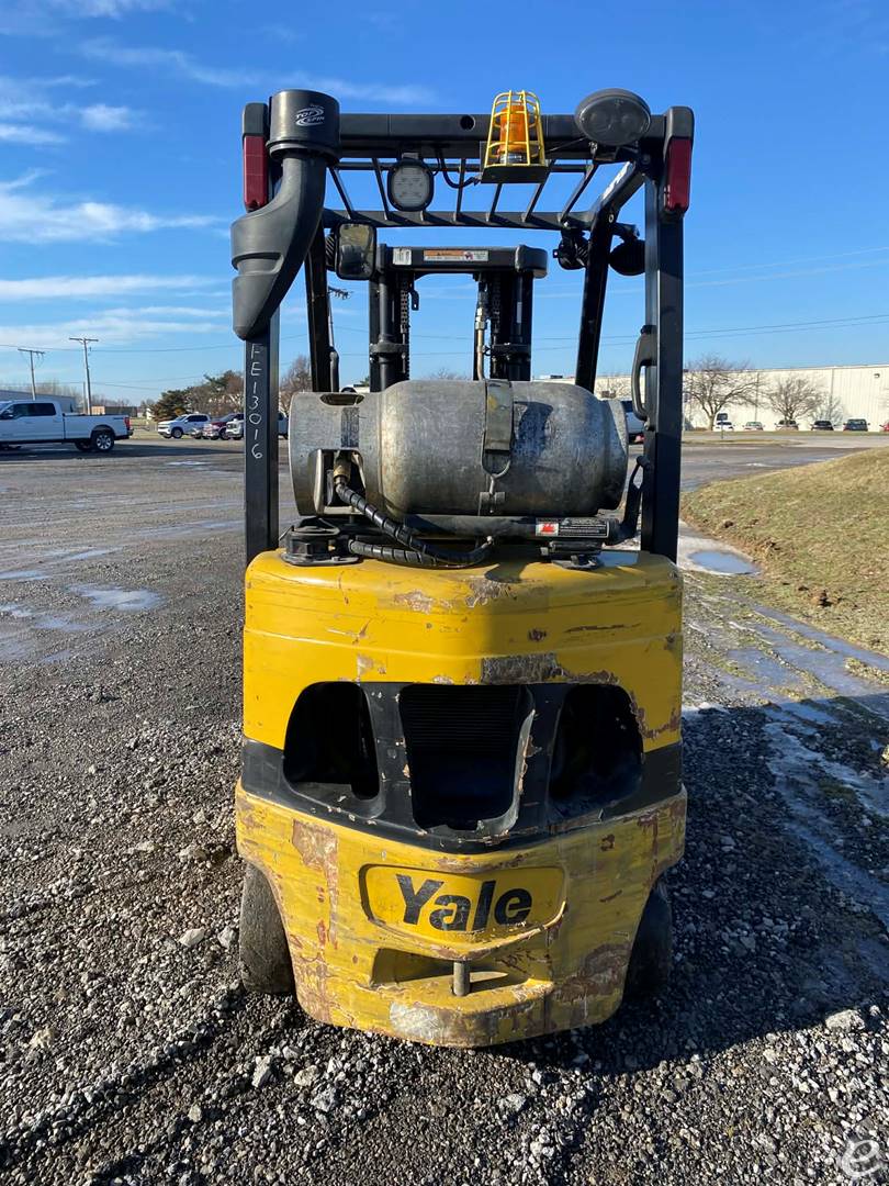2013 Yale GLC050VXNVSE083