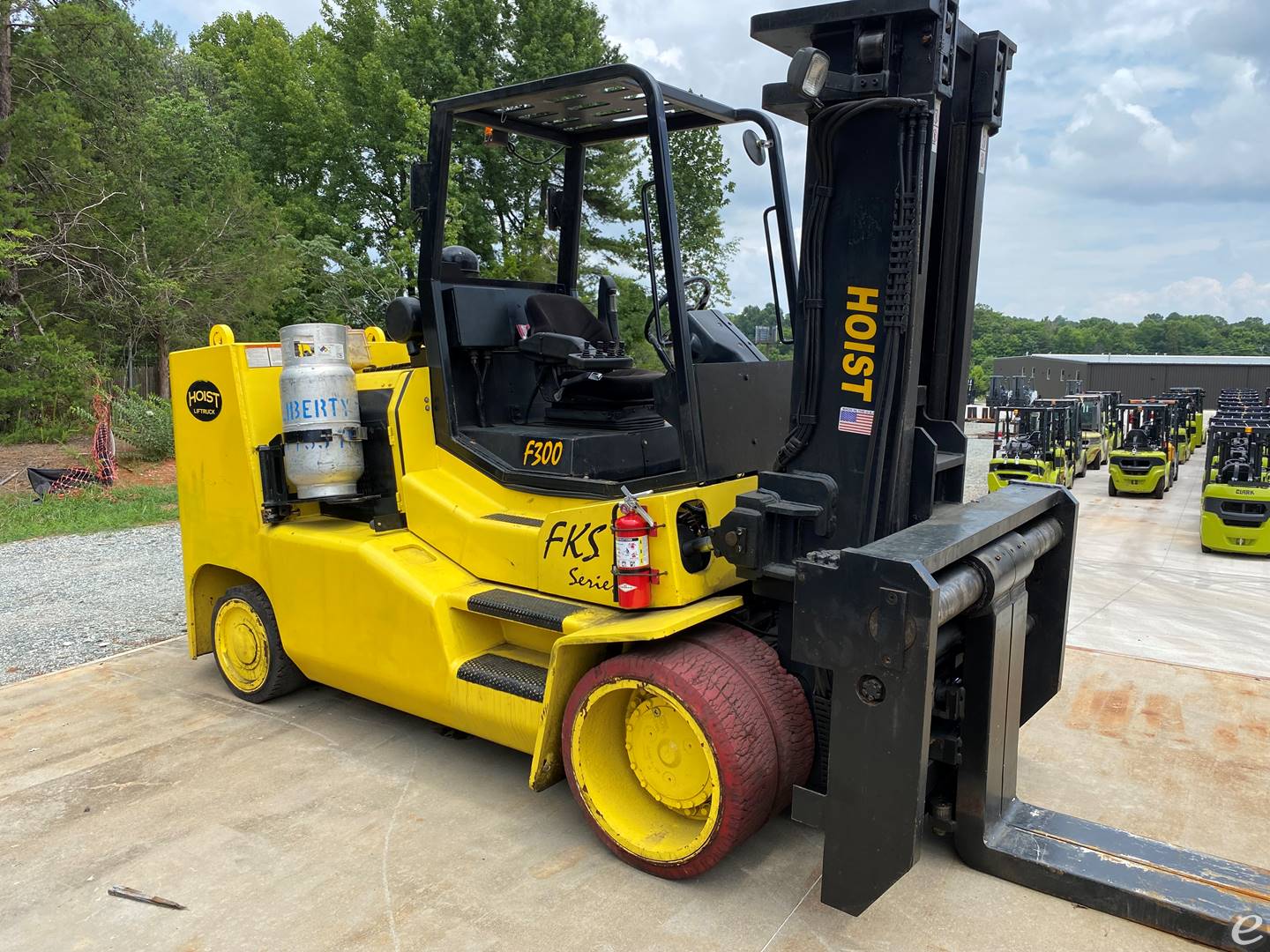 2005 Hoist Liftruck                               F300-30 LP Gas Forklift - 123Forklift