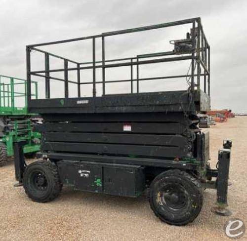 2015 Skyjack SJ7135