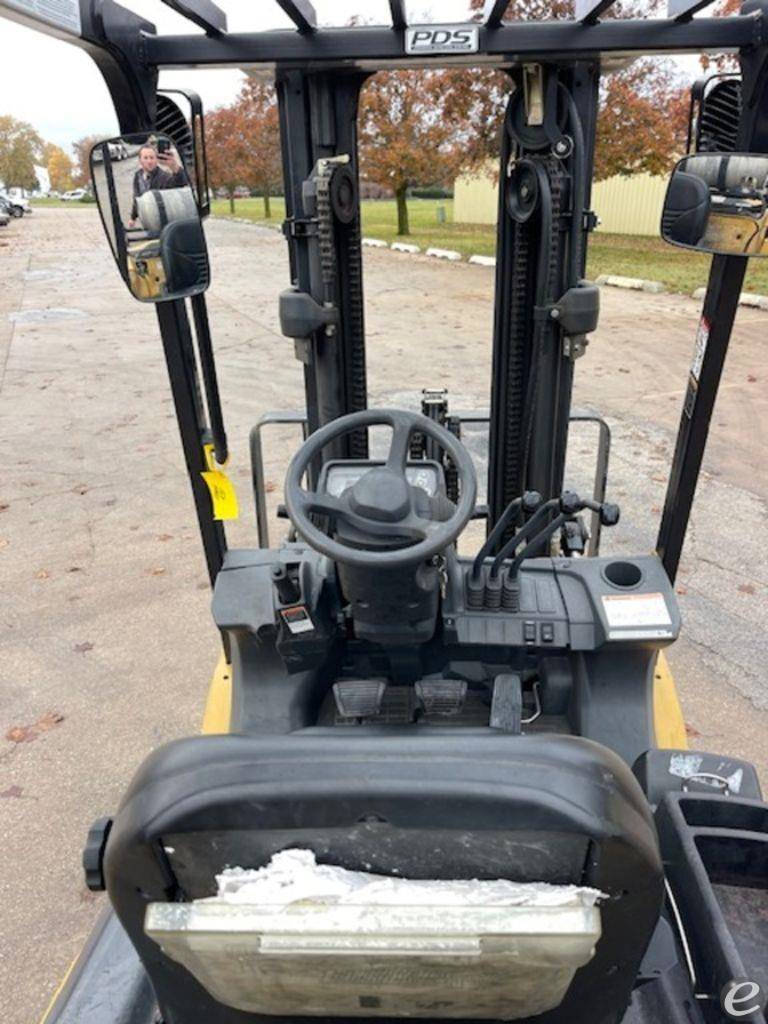 2011 Cat 2P5000