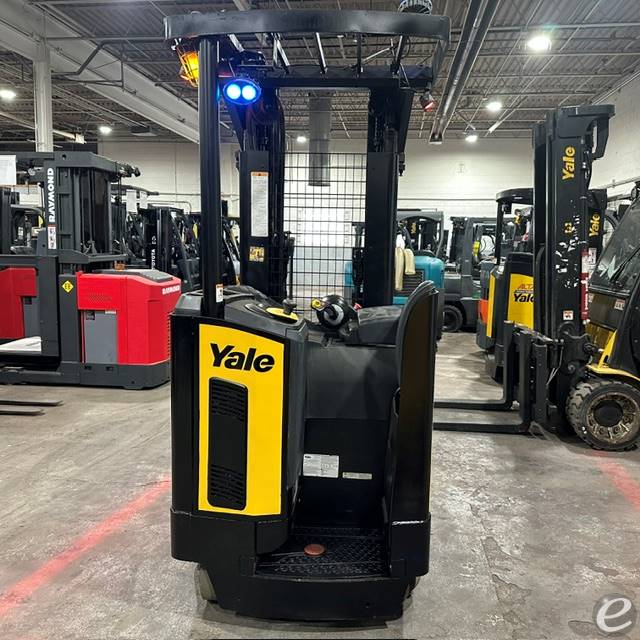 2022 Yale NR045EC