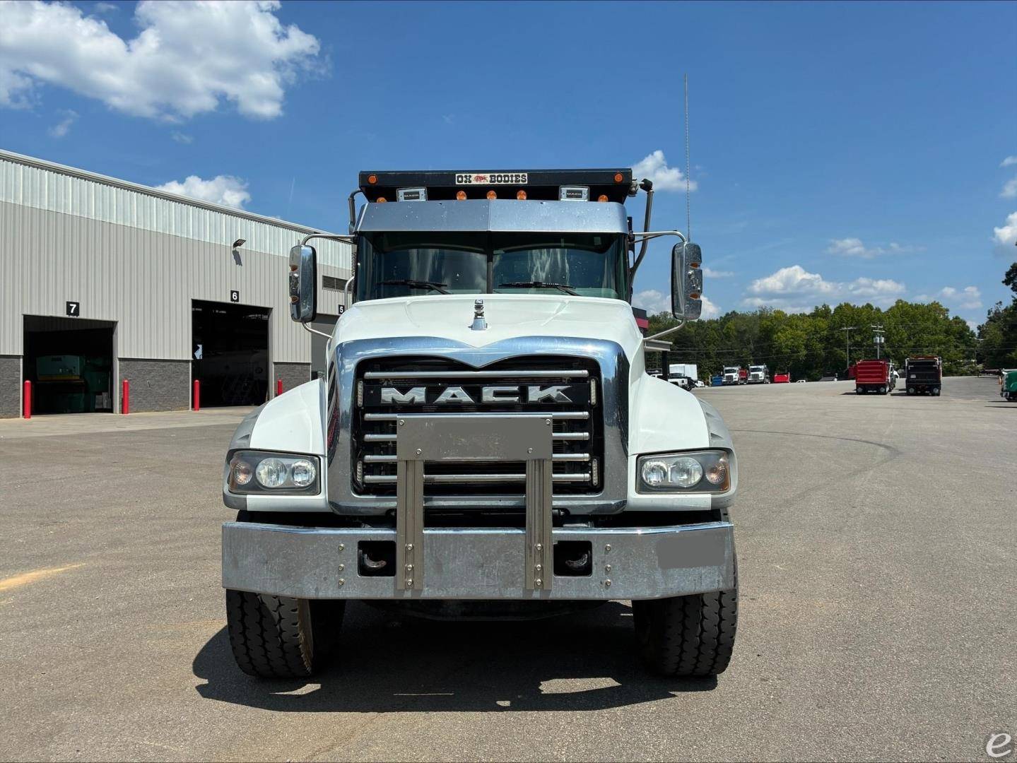 2020 Mack GRANITE 64FR