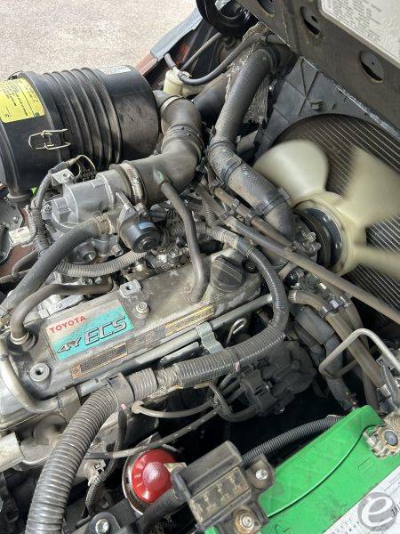 2016 Toyota 8FGCU25