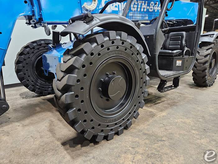 2019 Genie GTH844