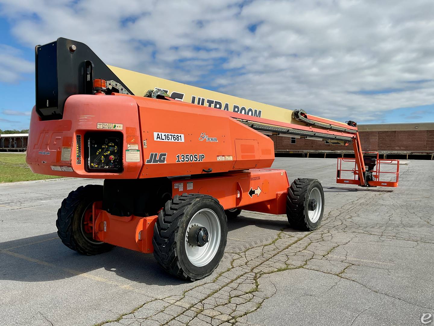 2021 JLG 1350SJP
