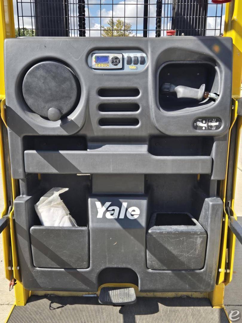 2019 Yale OS030EF